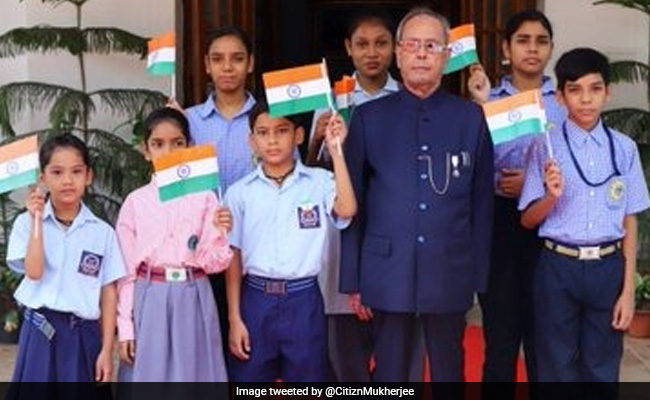 "Sharing Memories": Pranab Mukherjee's Daughter Tweets His Old Independence Day Pics