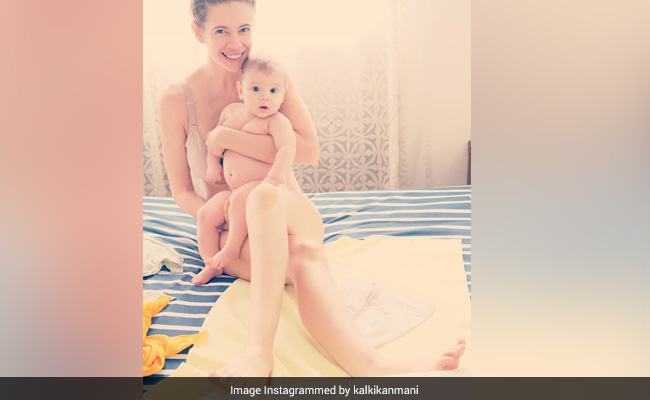 After "6 Months Of Exclusive Breastfeeding," Kalki Koechlin Shares This Pic With Baby Daughter Sappho
