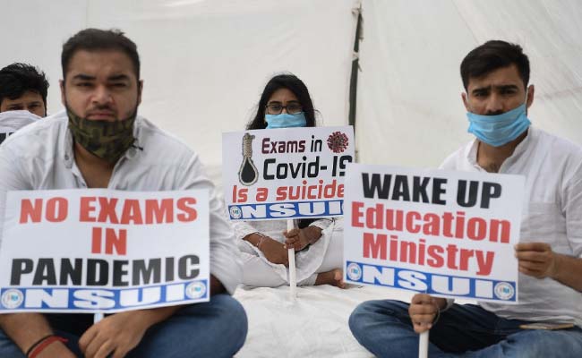 6 States Want Supreme Court To Review Decision To Hold JEE, NEET Exams
