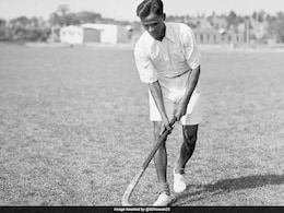 Suresh Raina Leads Tributes For Major Dhyan Chand On His 41st Death Anniversary Suresh Raina Leads Tributes For Major Dhyan Chand On His 41st Death Anniversary