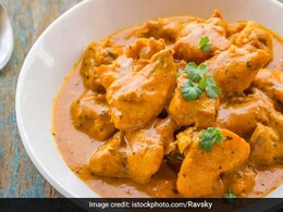 Chicken Pasanda: A Lip-Smacking Chicken Recipe To Make For An Indulgent Meal