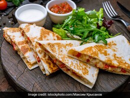 Got Some Leftover Rotis? Give A Twist To Your Rotis With These 7 Yummy Western Recipes