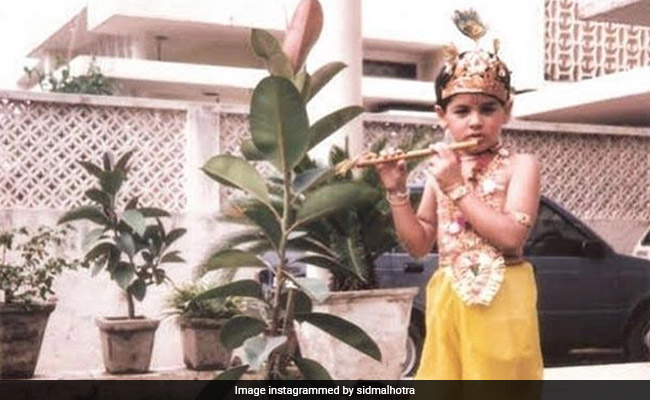 Janmashtami 2020: Amitabh Bachchan, Shilpa Shetty, Neetu Kapoor, Sidharth Malhotra And Other Celebs Wish Their Fans