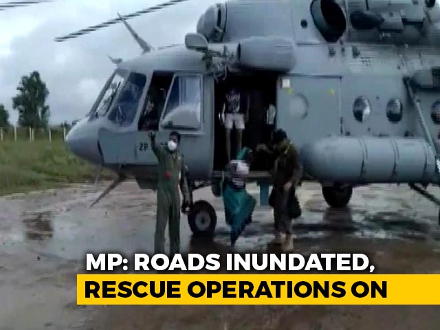 Watch: Air Force Chopper Lifts People From Madhya Pradesh's Flooded Areas