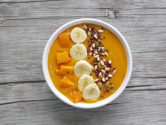 How To Make Mango Smoothie Bowl