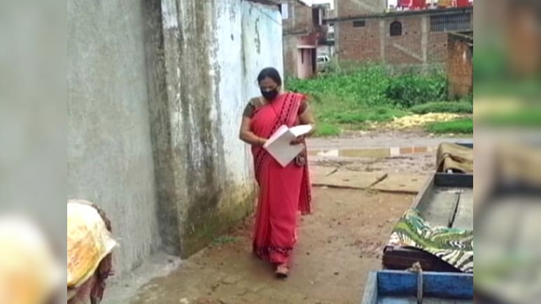 MP Anganwadi Job: आंगनवाड़ी कार्यकर्ता और सहायिका भर्ती के लिए आखिरी मौका! अब तक 2.70 लाख से अधिक आवेदन प्राप्त
