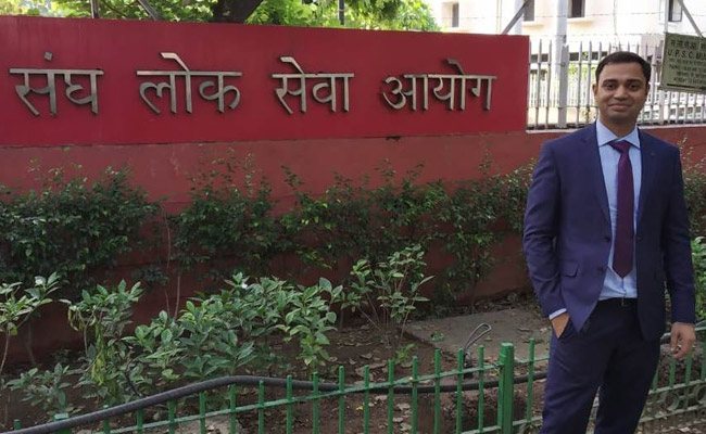 Exclusive: Civil Services 2019 Topper Pradeep Singh Shares His Preparation Strategy
