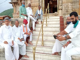 राजस्थान में विधानसभा सत्र से पहले BJP के विधायक गुजरात में नजर आए राजस्थान में विधानसभा सत्र से पहले BJP के विधायक गुजरात में नजर आए