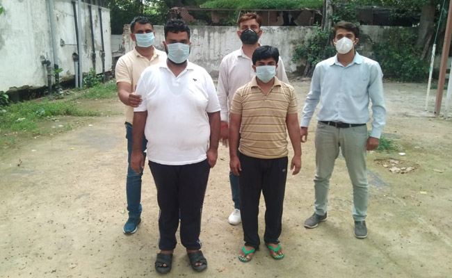 फर्जी लाइसेंस पर अपराधियों को हथियारों की सप्लाई करने वाला मंत्रालय का अफसर गिरफ्तार