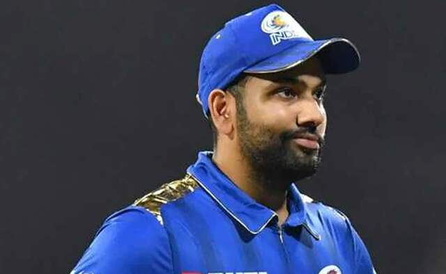 Rohit Sharma Reacts After Suresh Raina Calls Him ‘Next MS Dhoni’ Of Indian Cricket Team watch video Rohit Sharma Reacts After Suresh Raina Calls Him ‘Next MS Dhoni’ Of Indian Cricket Team watch video