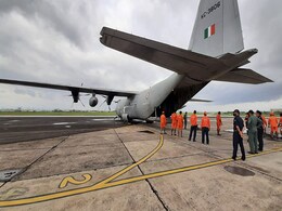 Four NDRF Teams Airlifted To Nagpur In View Of Evolving Flood Situation Four NDRF Teams Airlifted To Nagpur In View Of Evolving Flood Situation