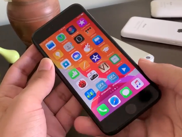 iPhone SE (2020) To Be Made in India: Will This Lead To A Massive Price Cut?