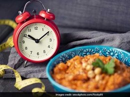 सावन में हेल्दी फास्टिंग कैसे करें? व्रत के दौरान सेहत का ख्याल रखने के लिए जरूर अपनाएं ये 7 तरीके सावन में हेल्दी फास्टिंग कैसे करें? व्रत के दौरान सेहत का ख्याल रखने के लिए जरूर अपनाएं ये 7 तरीके