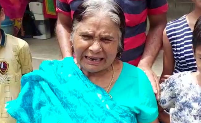 बिहार : पूर्व सैनिक की हत्या के बाद उसका परिवार अपराधियों की दहशत में गांव छोड़ने को मजबूर