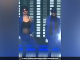 TV की नागिन ने माइकल जैक्सन के अंदाज में किया 'काला चश्मा' पर डांस, खूब धूम मचा रहा है Video TV की नागिन ने माइकल जैक्सन के अंदाज में किया 'काला चश्मा' पर डांस, खूब धूम मचा रहा है Video