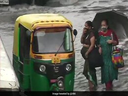 Delhi, Neighbouring Areas Get Intense Rainfall Delhi, Neighbouring Areas Get Intense Rainfall