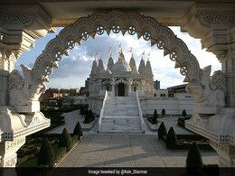 Prince Charles Leads Silver Jubilee Tributes To UK's Largest Hindu Temple Prince Charles Leads Silver Jubilee Tributes To UK's Largest Hindu Temple