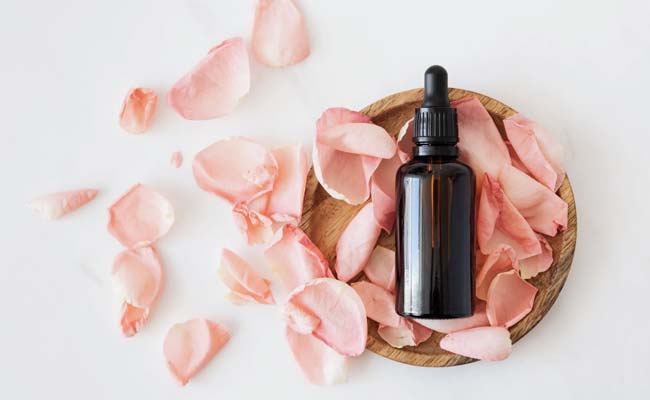 Feel Instantly Refreshed By Treating Your Skin To Rose Water
