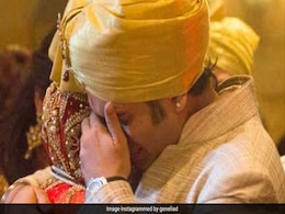 जेनेलिया देशमुख की विदाई पर यूं फूट-फूटकर रोए थे उनके भाई, अब शेयर की Photo जेनेलिया देशमुख की विदाई पर यूं फूट-फूटकर रोए थे उनके भाई, अब शेयर की Photo