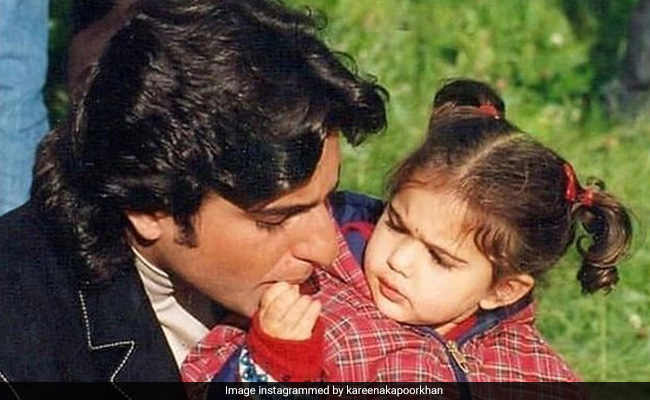 करीना कपूर ने सारा अली खान के बर्थडे पर शेयर की फोटो, पापा सैफ को पिज्जा खिलाती आईं नजर