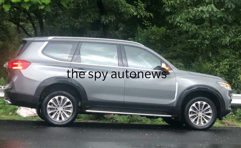 2020 MG Gloster SUV With Silver Colour Spotted Ahead Of Launch 2020 MG Gloster SUV With Silver Colour Spotted Ahead Of Launch