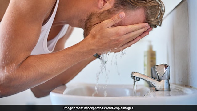 Skin requires proper nourishment and care, for both men and women