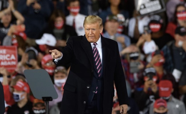 "Not A Fan" Of Meghan Markle, Says Trump, Wishes Prince Harry "Good Luck"