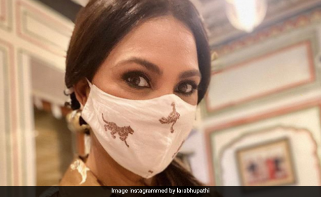 How Lara Dutta Keeps Her Mask Game And Style Quotient Super Strong And Sassy