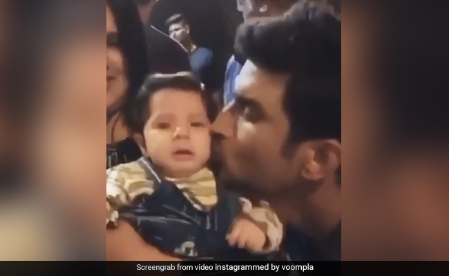 Sushant Singh Rajput बच्चे को रोता देख नहीं कर पाए कंट्रोल, फिर यूं साथ में खेलते आए नजर- देखें Video