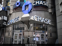 Some JPMorgan Workers Improperly Pocketed Covid-Relief Funds Some JPMorgan Workers Improperly Pocketed Covid-Relief Funds