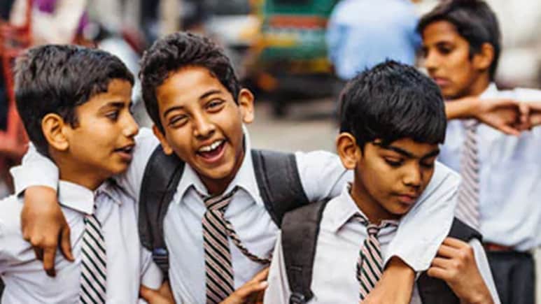 दिल्&zwj;ली में बच्&zwj;चों के गायब होने की खबरें निकली अफवाह, पर माता-पिता बच्&zwj;चों की सुरक्षा के लिए करें ये काम, जरूर सिखाएं ये बातें