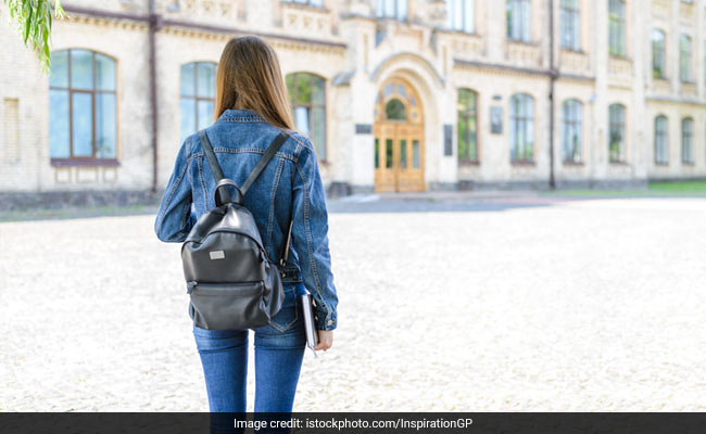 2 Schools In Michigan Ban Backpacks As Safety Measure Amid Mass shootings