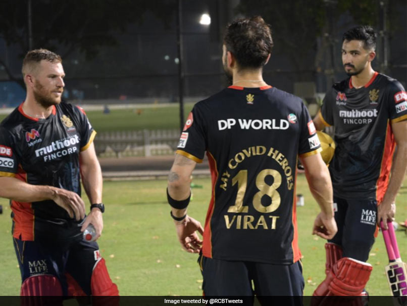 IPL 2020, RCB vs SRH: Virat Kohli, AB de Villiers, Yuzvendra Chahal Change Names On Twitter As Tribute To COVID Heroes