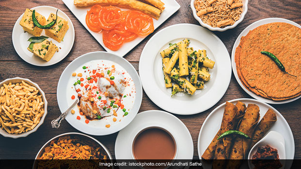 5 Healthy Gujarati Snacks That You'd Love To Add To Your Diet