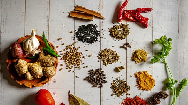 Diabetes: Turmeric can help diabetics control blood sugar levels