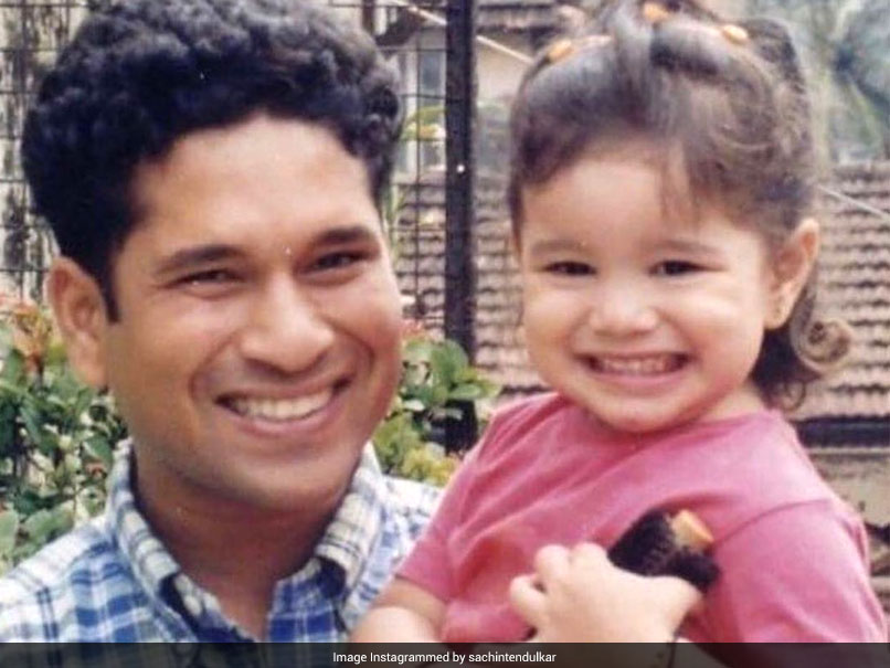 "Itna 'Sara' Cuteness": Sachin Tendulkar Posts Cute Throwback Picture With Daughter