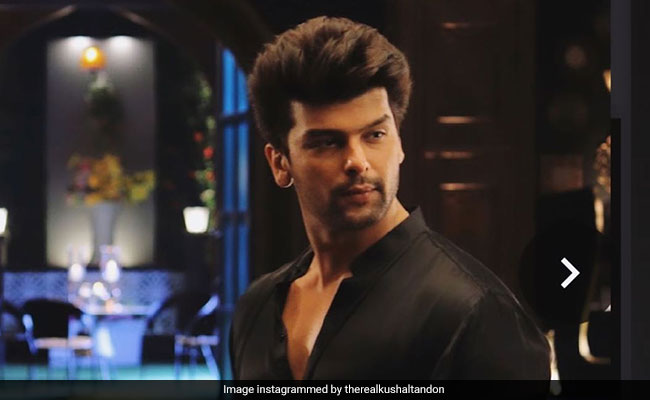 "I'm Not Dead," Tweets Kushal Tandon To Karanvir Bohra After Being Confused With Late Actor Kushal Punjabi