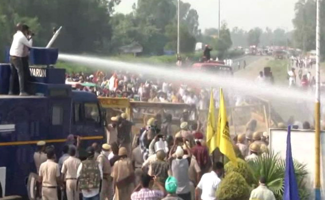 As Farmers Led By Congress Try To Enter Haryana, Cops Use Water Cannons
