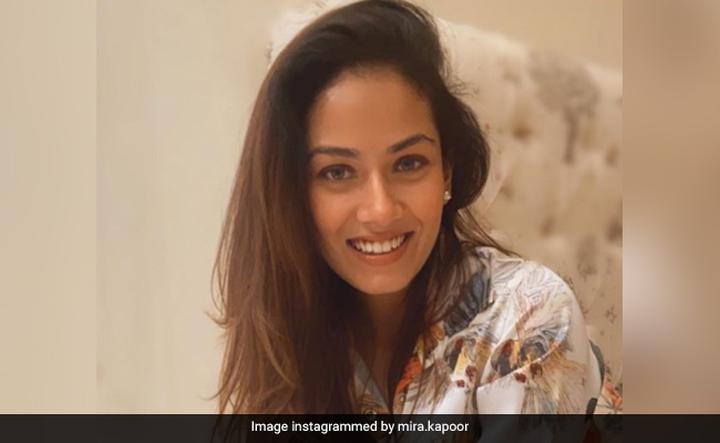 Mira Rajput's Chic Casual Look Has Us In A Tropical State Of Mind