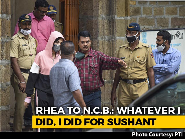 Rhea Chakraborty Said, "Whatever I Did, I Did For Sushant": Investigators