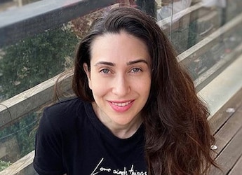 That's How Karisma Kapoor's Saturday Goes, And We Can't Help But Relate That's How Karisma Kapoor's Saturday Goes, And We Can't Help But Relate