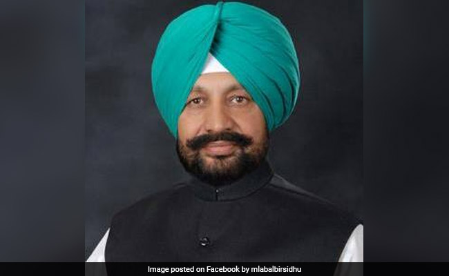 Arvind Kejriwal's Party's Oximeter Distribution Can Spread Covid: Punjab