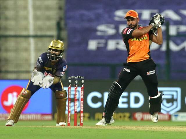 IPL Live Score, KKR vs SRH Live Updates: Manish Pandey Departs After Fifty As SunRisers Hyderabad Eye Strong Finish vs Kolkata Knight Riders IPL Live Score, KKR vs SRH Live Updates: Manish Pandey Departs After Fifty As SunRisers Hyderabad Eye Strong Finish vs Kolkata Knight Riders
