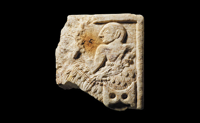 Britain To Return Looted 4,000-Year-Old Plaque To Iraq