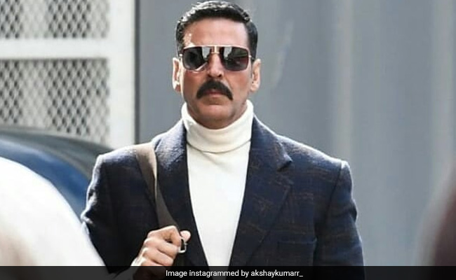 Trending: BTS Pics Of Akshay Kumar From The Sets of <i>Bell Bottom</i>