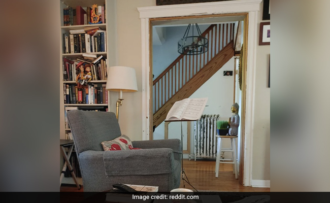 इस कमरे में छिपी बैठी है बिल्ली, क्या आप ढूंढ सकते हैं? नहीं ढूंढ पा रहा कोई...