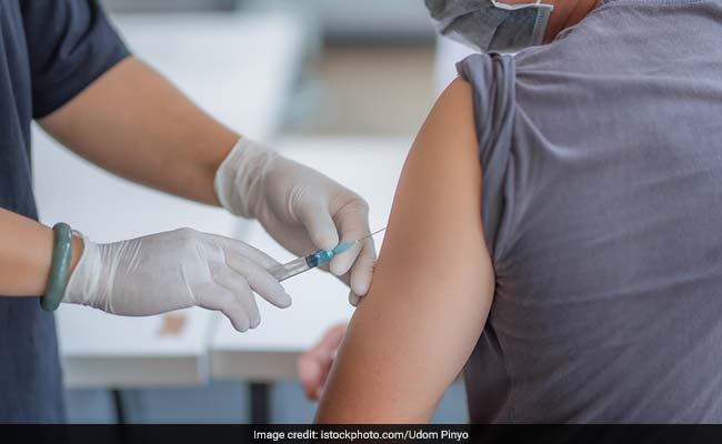 COVID-19 Vaccine: 3 Myths That Scientists Want You To Stop Believing