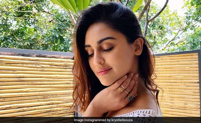 Krystle D’Souza Is In A Sunshine State Of Mind In All-White