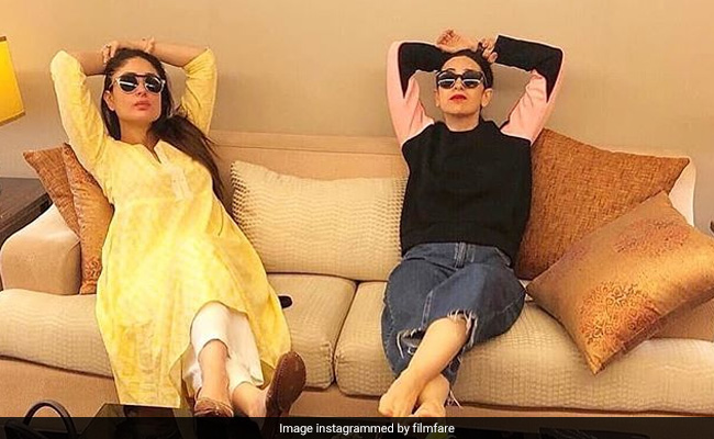 करीना कपूर बहन करिश्मा कपूर के साथ इस तरह एन्जॉय कर रही हैं संडे.. देखें Photo