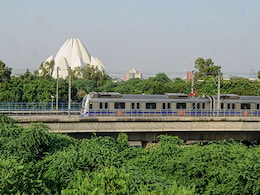 Delhi Metro Resumes Operations With Full Capacity As Covid Curbs Lift Delhi Metro Resumes Operations With Full Capacity As Covid Curbs Lift
